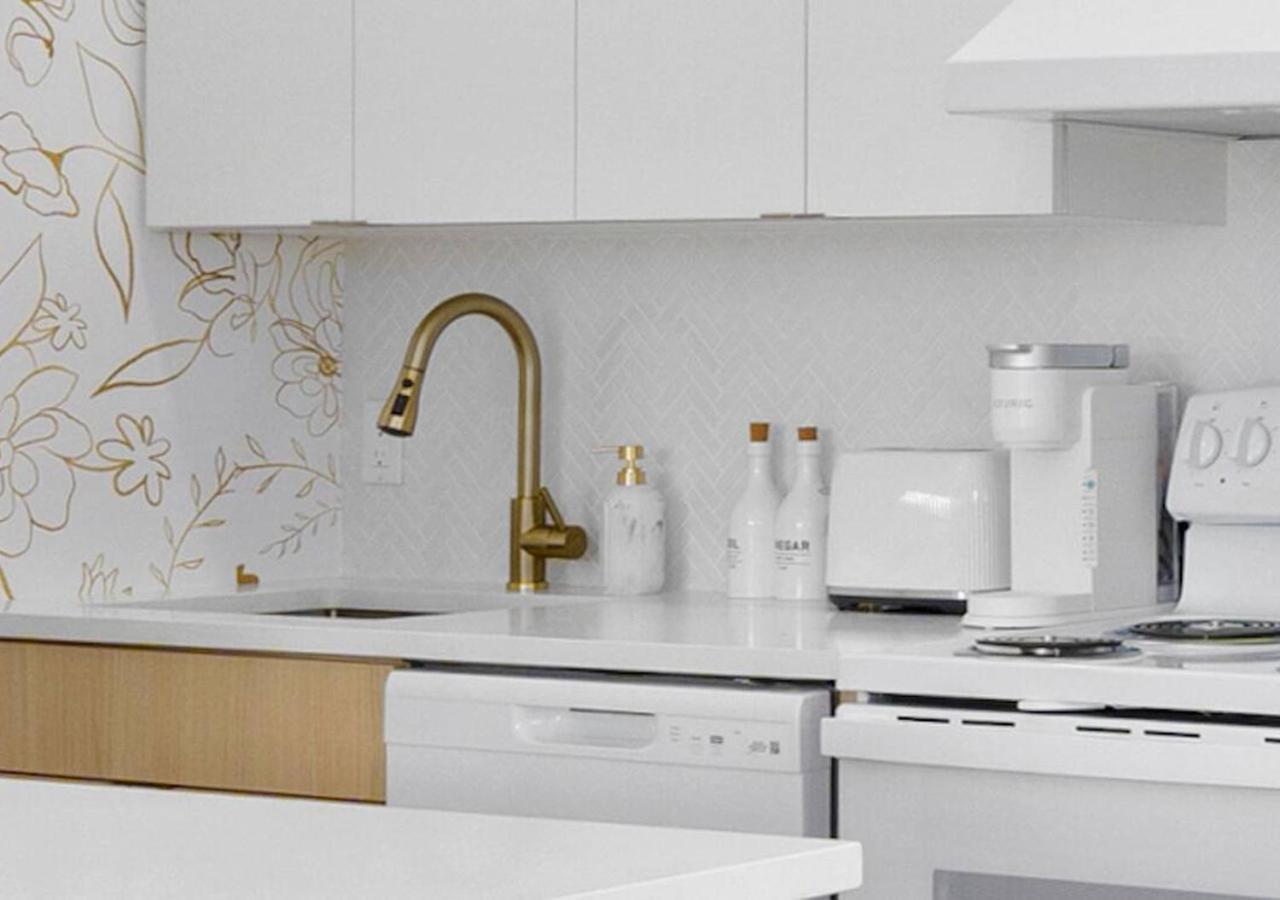 M Lake Worth Beach - Modern Villas Near West Palm Beach, Chic Retro Vibes, King Bed, Cozy Backyard, Bbq, Workspace, High-Speed Internet, Free Parking, 5 Minutes To Downtown & Beach Εξωτερικό φωτογραφία