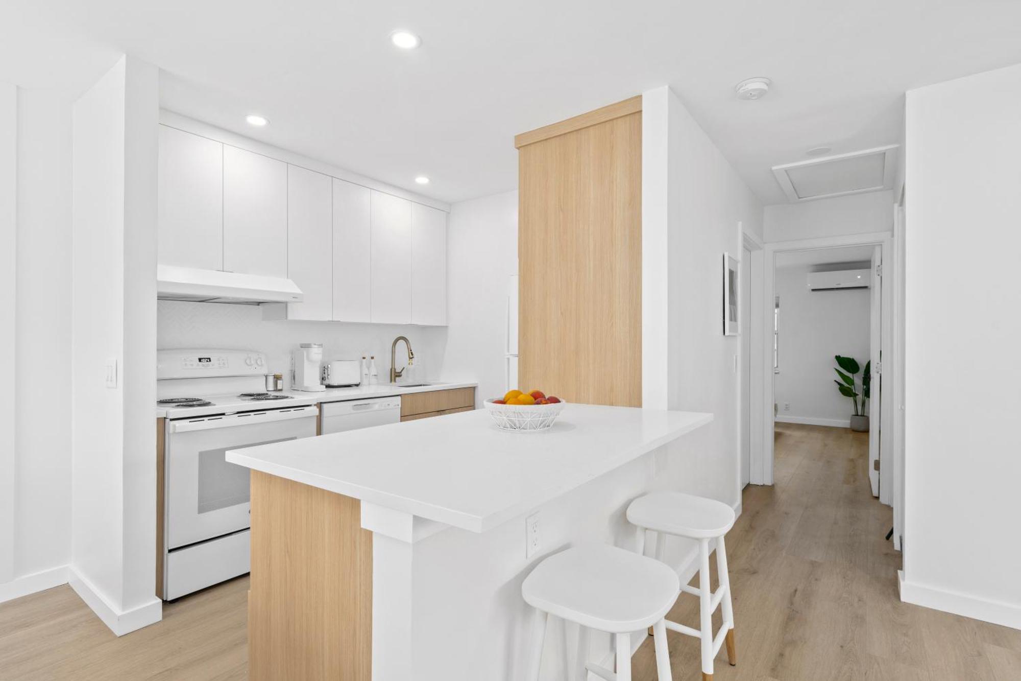 M Lake Worth Beach - Modern Villas Near West Palm Beach, Chic Retro Vibes, King Bed, Cozy Backyard, Bbq, Workspace, High-Speed Internet, Free Parking, 5 Minutes To Downtown & Beach Εξωτερικό φωτογραφία